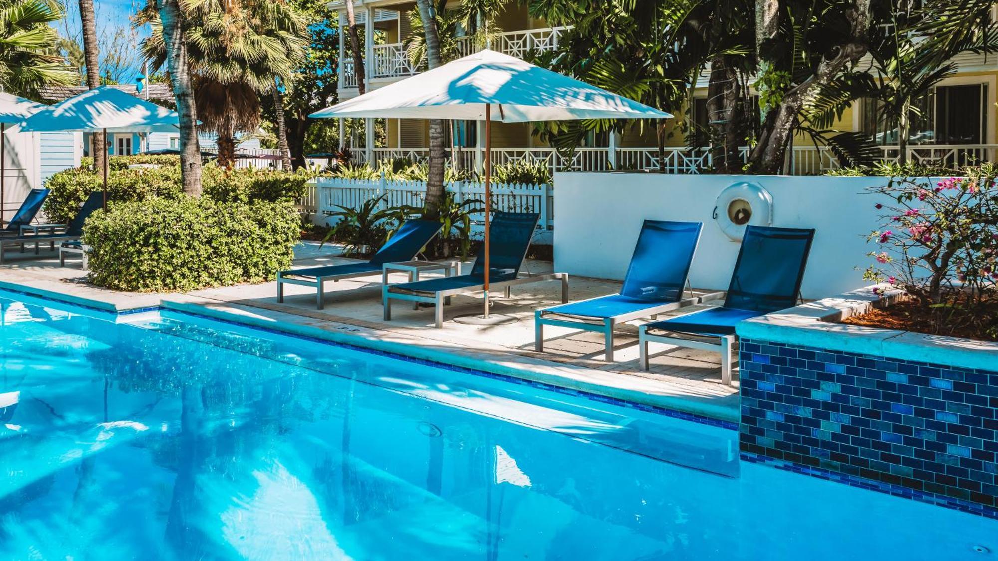 Valentines Resort & Marina Dunmore Town Экстерьер фото